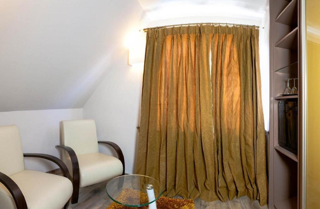 La Petite Perle Hotel Hamburg Room photo